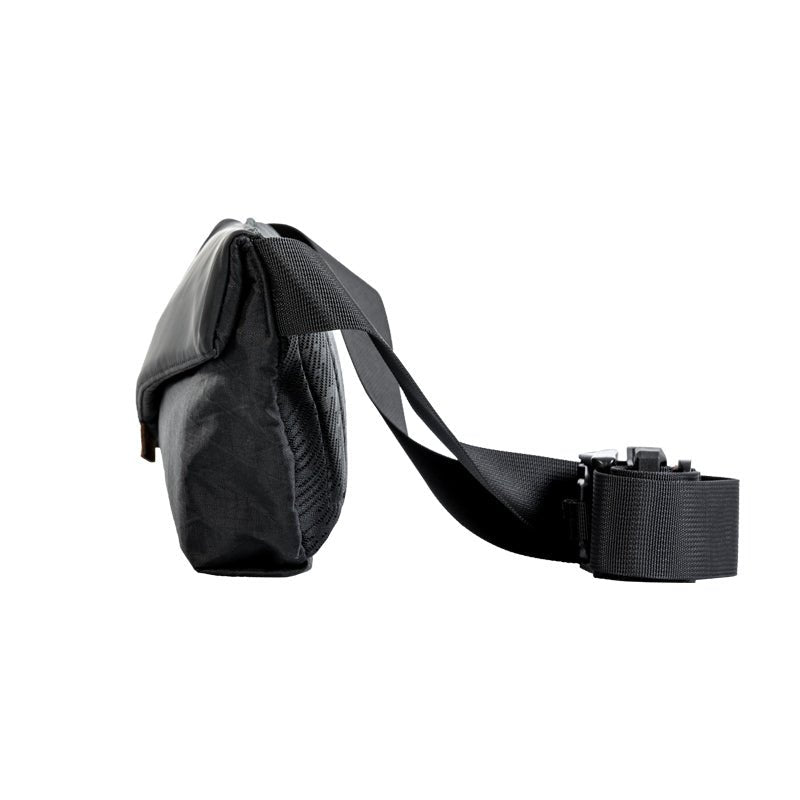 BYB51BK Waterpoof Waist Bag - LOBOO