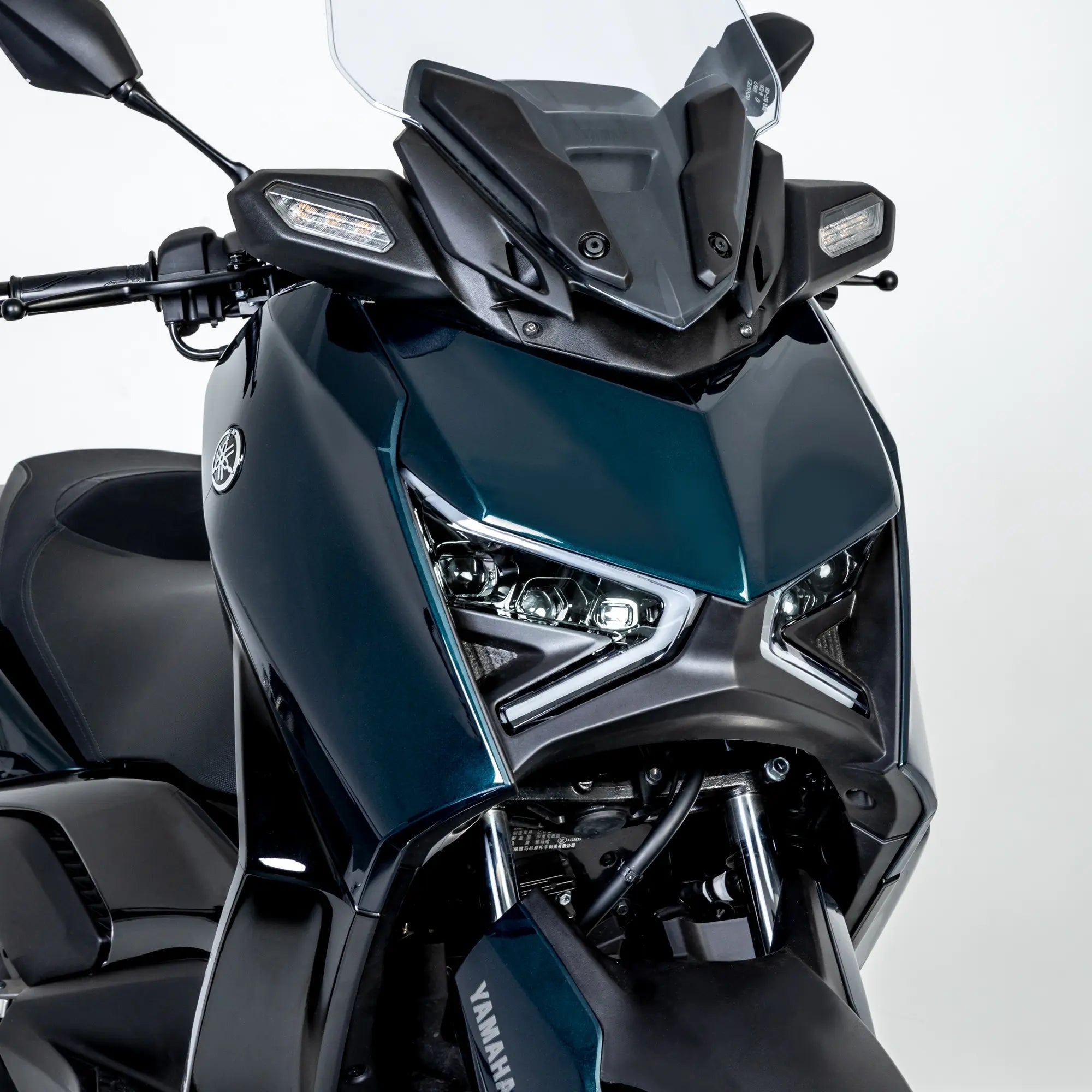 LOBOO L300 SMART Headlight Assembly for Yamaha XMAX 300 | Intelligent Cornering Light - LOBOO