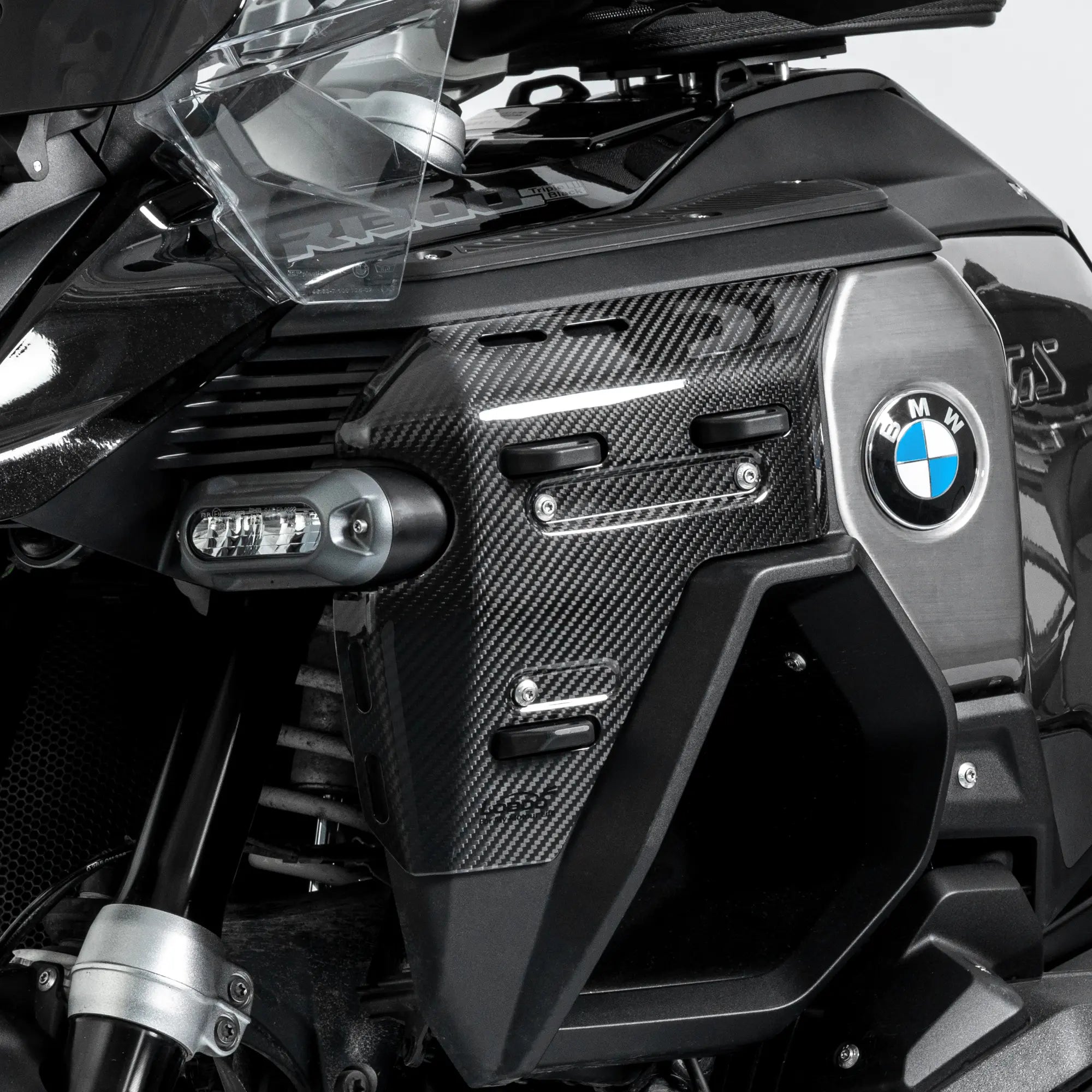 LOBOO Real Carbon Fiber Radiator Guards for BMW R1300GS ADV (2024 - ) | Lightweight Protective Cover & Bag Mounts - LOBOO