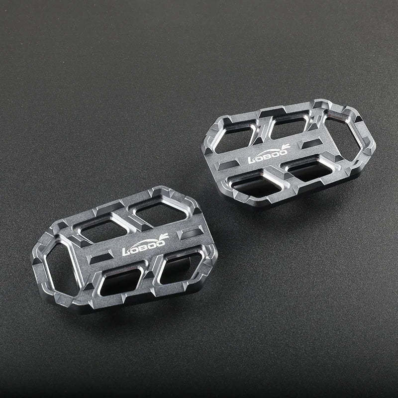 LOBOO Wide Foot Pegs Extension for BMW F800GS (2009 - Present) | CNC Anti - Slip Footrest Enlargement Kit - LOBOO