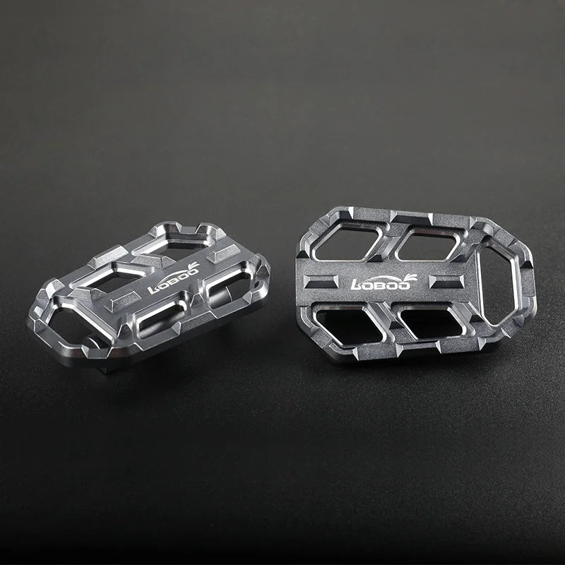 LOBOO Wide Foot Pegs Extension for BMW F800GS (2009 - Present) | CNC Anti - Slip Footrest Enlargement Kit - LOBOO