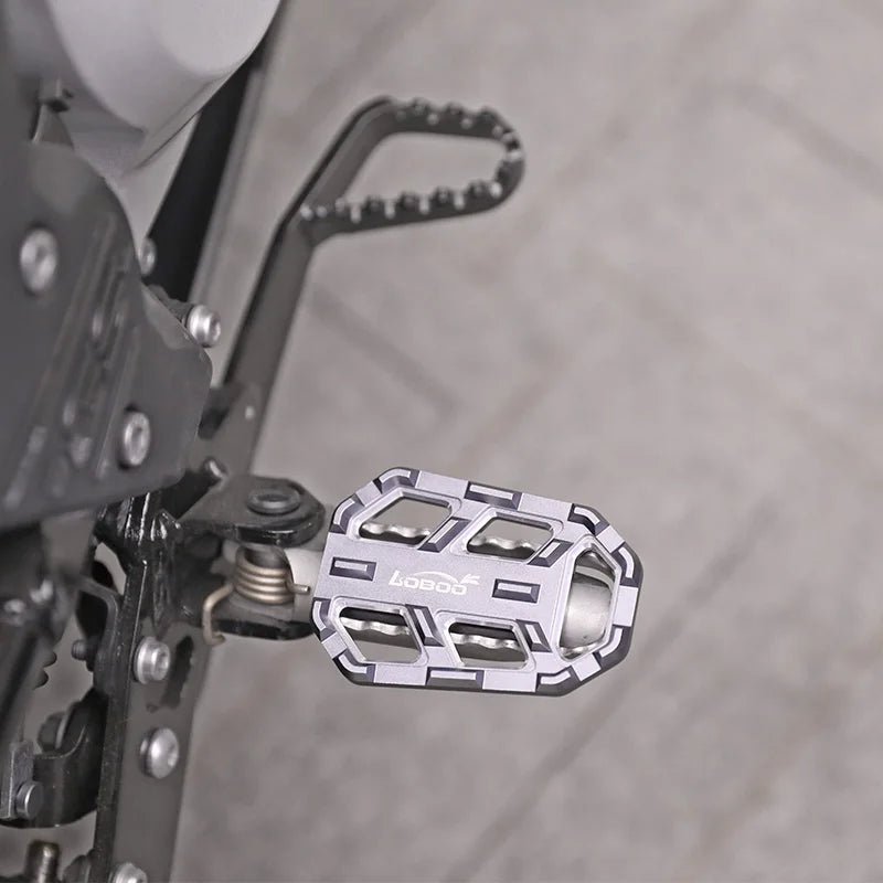LOBOO Wide Foot Pegs Extension for BMW F800GS (2009 - Present) | CNC Anti - Slip Footrest Enlargement Kit - LOBOO