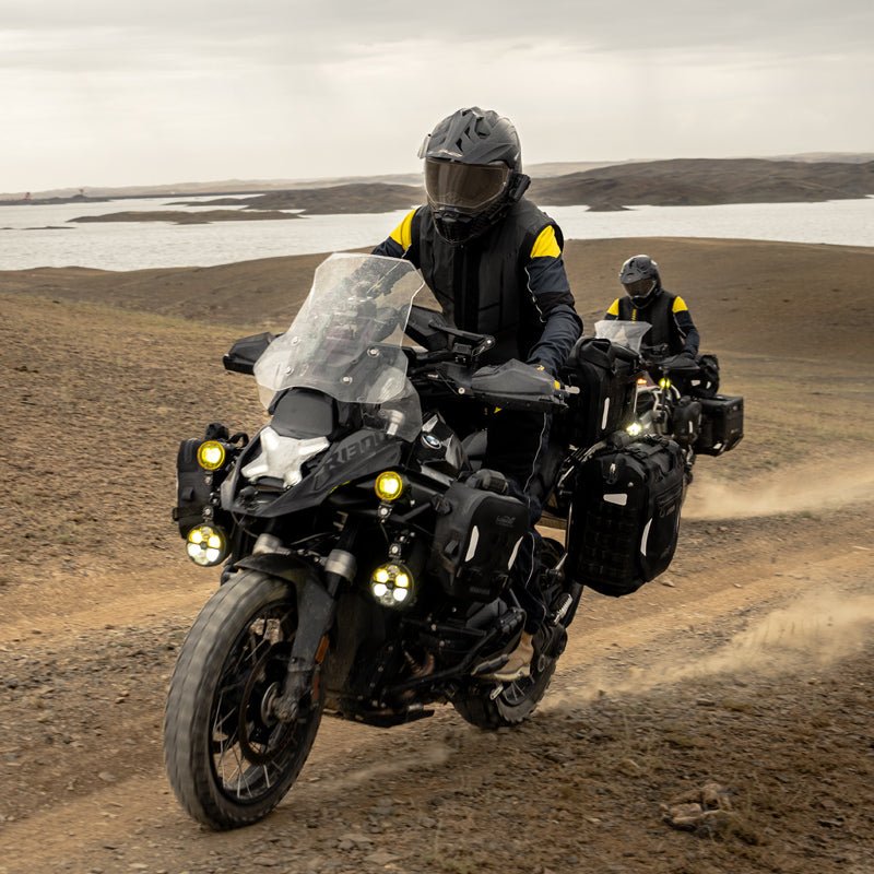 LOBOO Alps Inflatable Waterproof Side Bags (23L/30L) | Shock - Absorbing Soft Panniers with Anti - Theft Lock - LOBOO