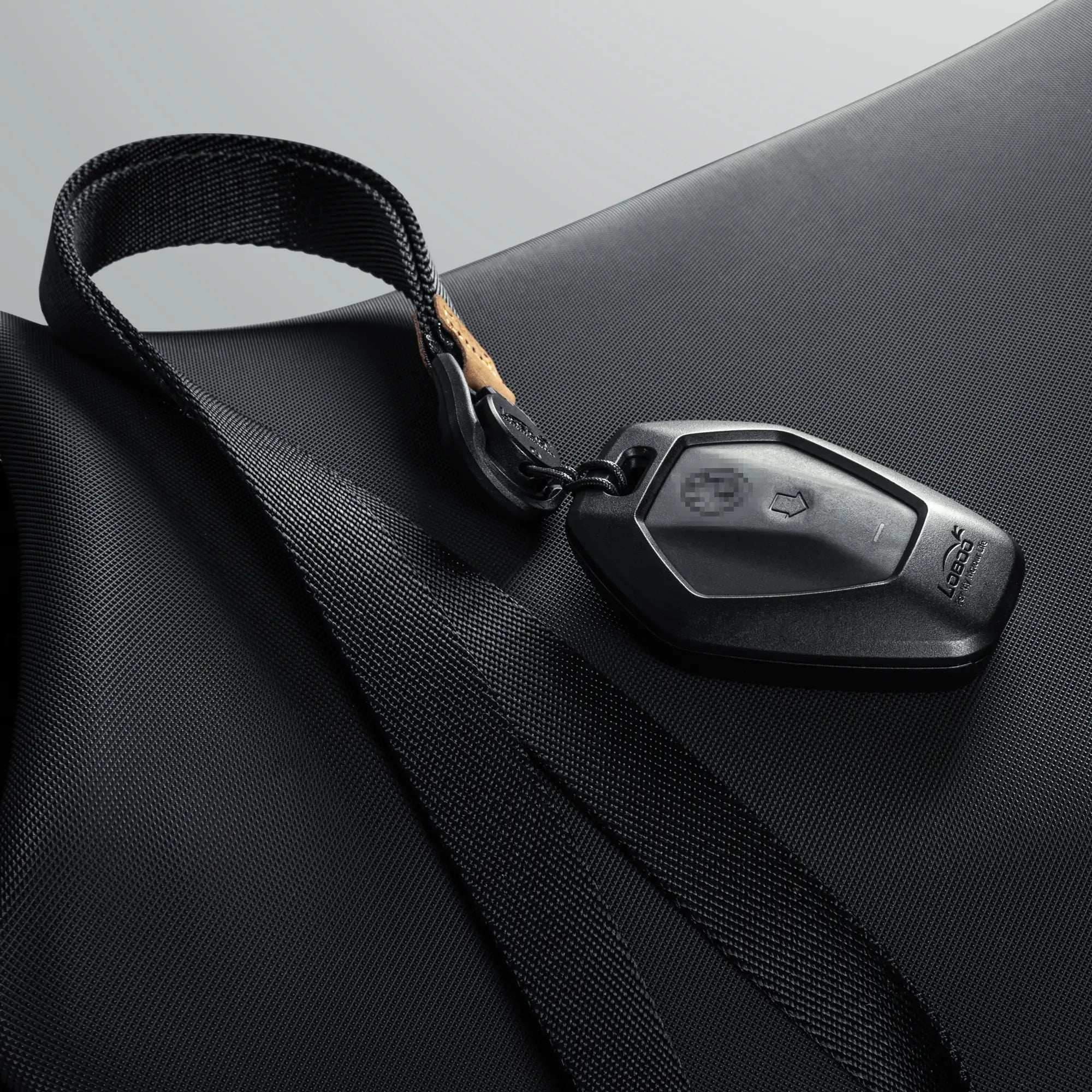 LOBOO BMW Smart Key Case + Magnetic Lanyard | XHK131 Protective Cover - LOBOO