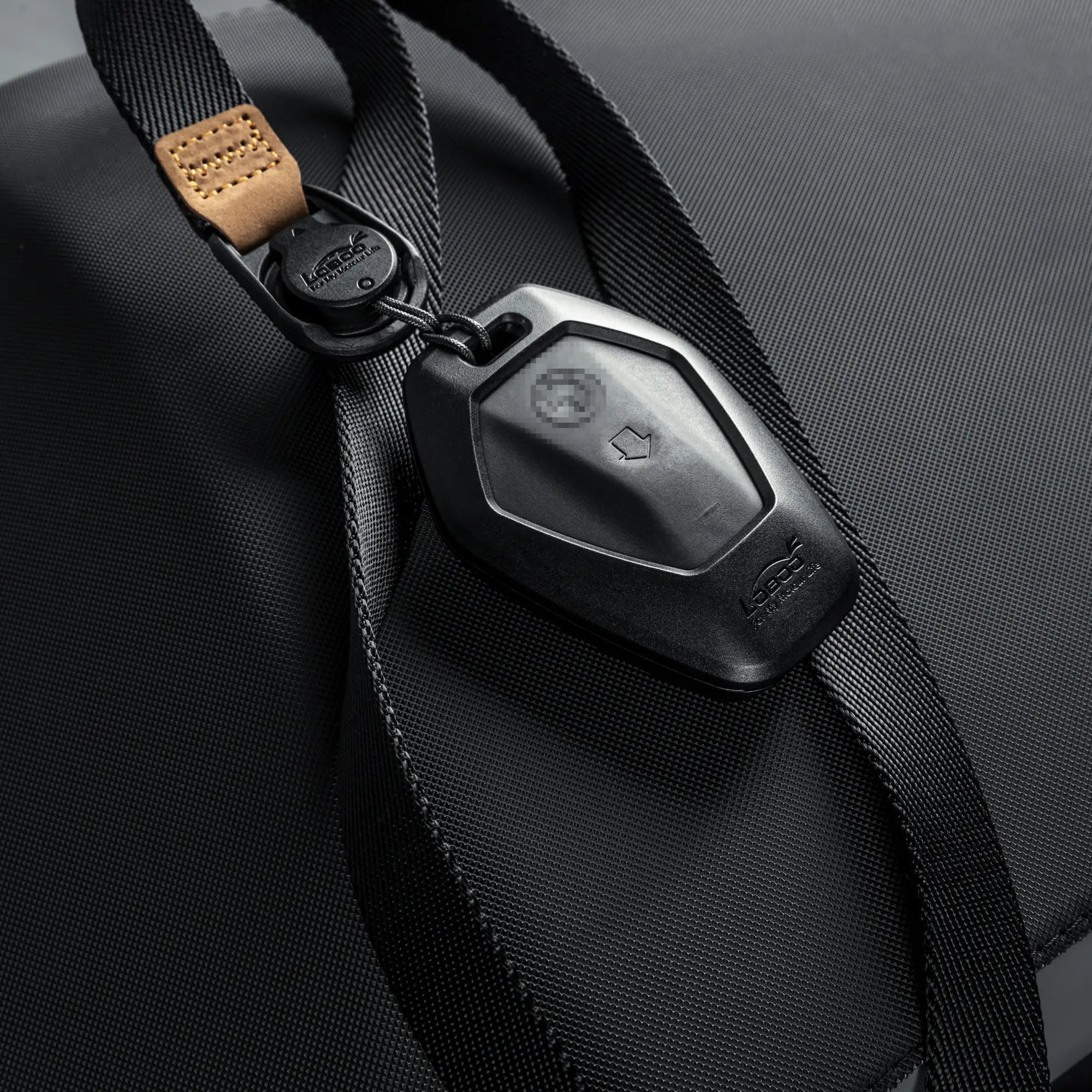 LOBOO BMW Smart Key Case + Magnetic Lanyard | XHK131 Protective Cover - LOBOO