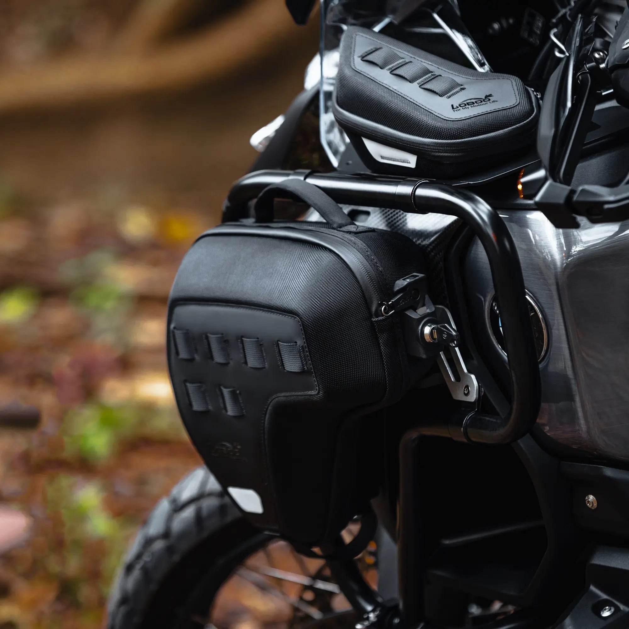 LOBOO Crash Bar Bags (5L Pair) for BMW R1300GS Adventure (2024+) - Anti - Theft EVA Hard Shell Storage - LOBOO